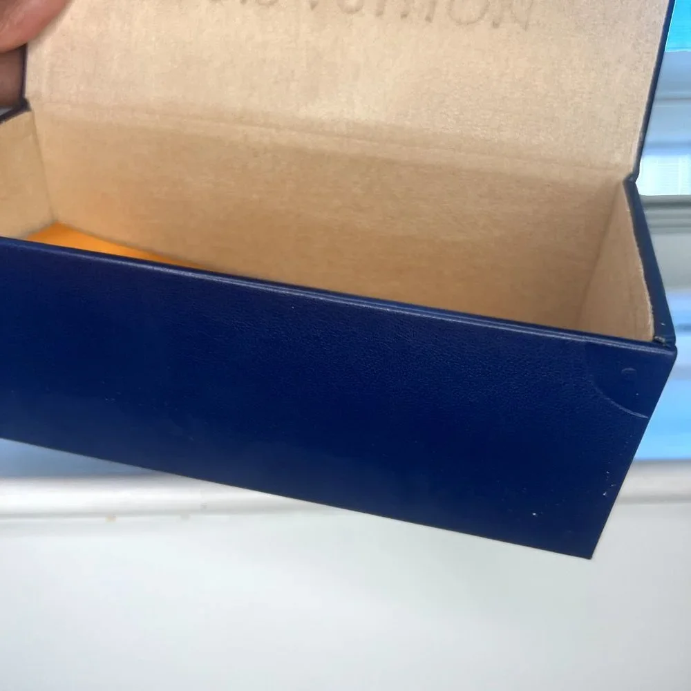 Louis Vuitton Moon Cat Eye Sunglasses Creme Monogram Temples - Picture 8 of 10